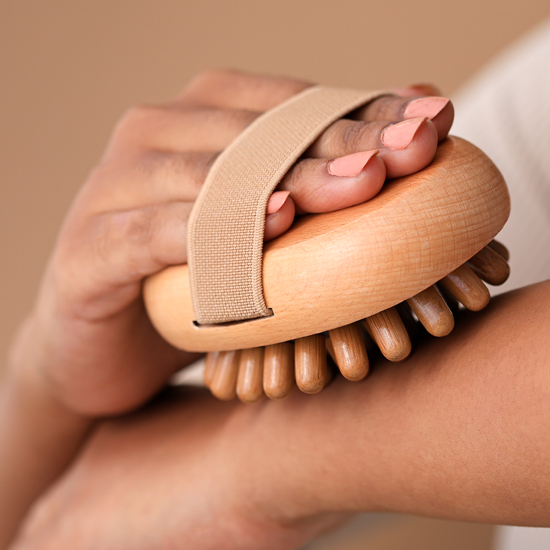 Bamboo Hair & Body Massager – Muscle & Scalp Relaxation